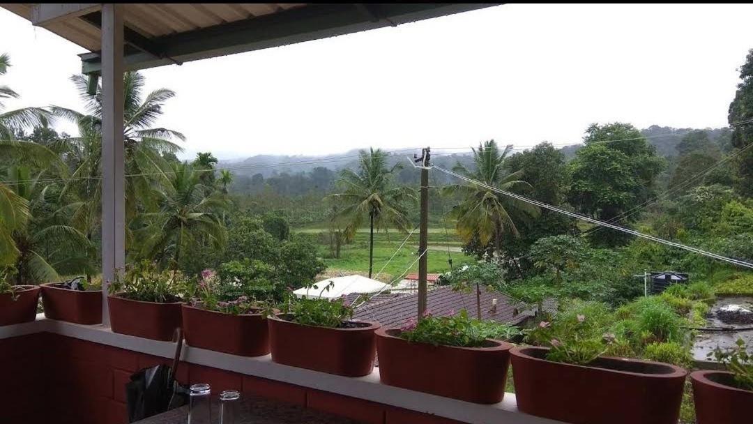 Camp Coorg Appartement Madikeri Buitenkant foto